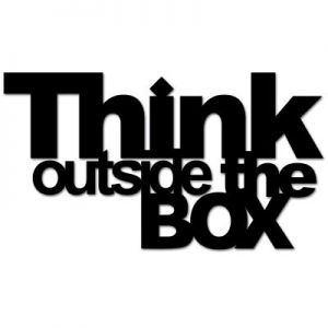 Napis na ścianę THINK OUTSIDE THE BOX czarny  TOB1-1